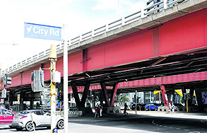 Southbank residents are being “let down” over City Rd delays