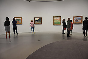 Small stories from a big canvas