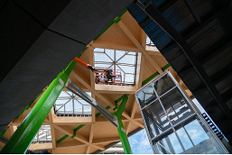 Finishing touches for Anzac Station canopy