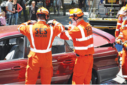 SES launch on promenade