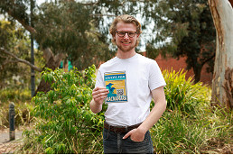 Port Melbourne local launches Voices for Macnamara to back independent candidates