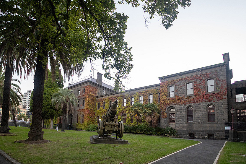 Southbank unites: we want a school at Victoria Barracks