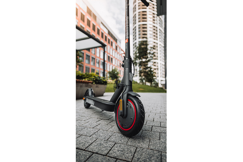 Land swap for promenade park